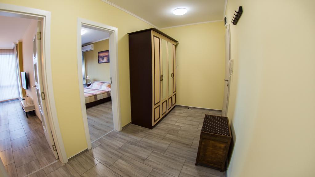 Appartamento Nasred Grada Hisarya Esterno foto